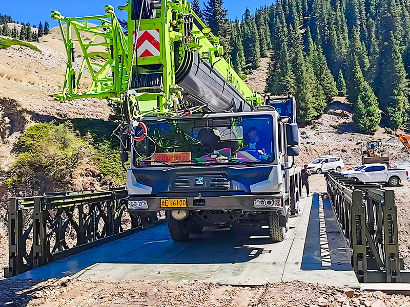 CB100 Bailey Bridge Trojradový jednovrstvový vystužený lakovaný antikorózny most Bailey
